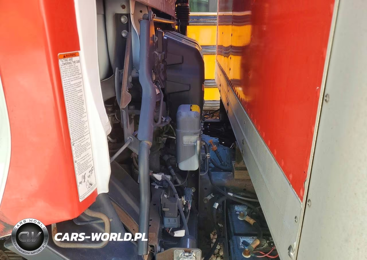 2017 Hino 195 Box Truck VIN:JHHSDM2H5HK005814 - 12