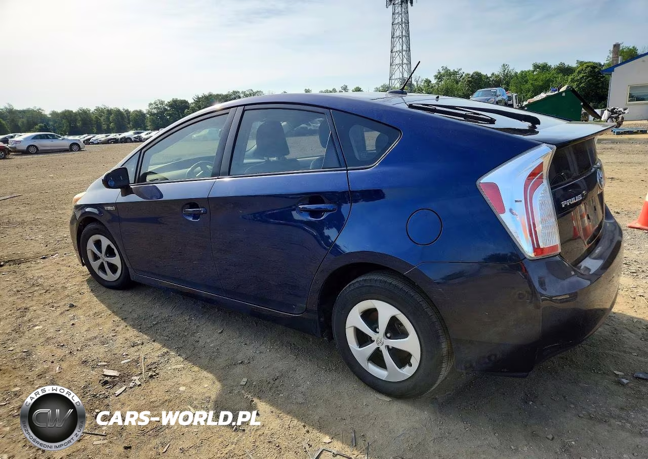 2013 Toyota Prius Four VIN:JTDKN3DU2D1723955 - 2