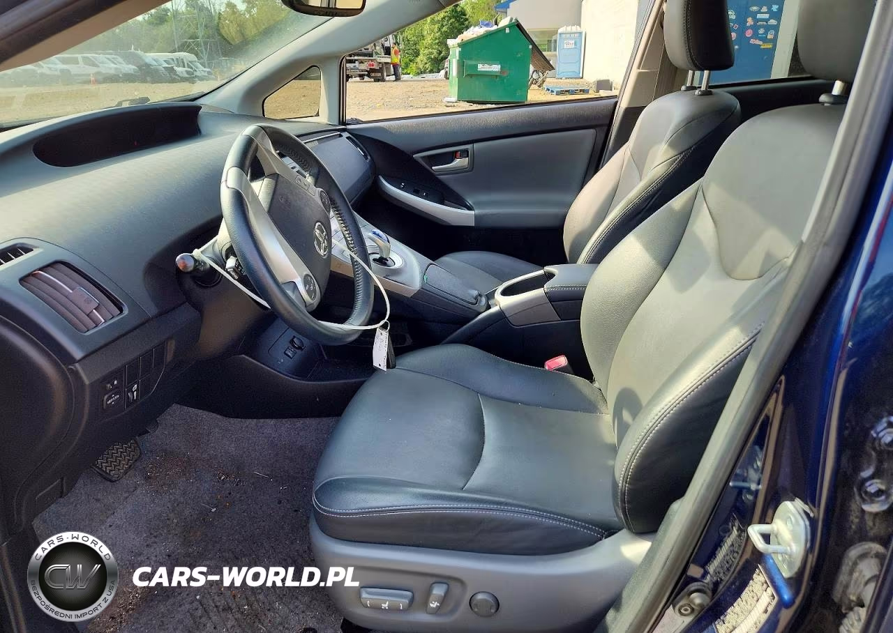 2013 Toyota Prius Four VIN:JTDKN3DU2D1723955 - 7