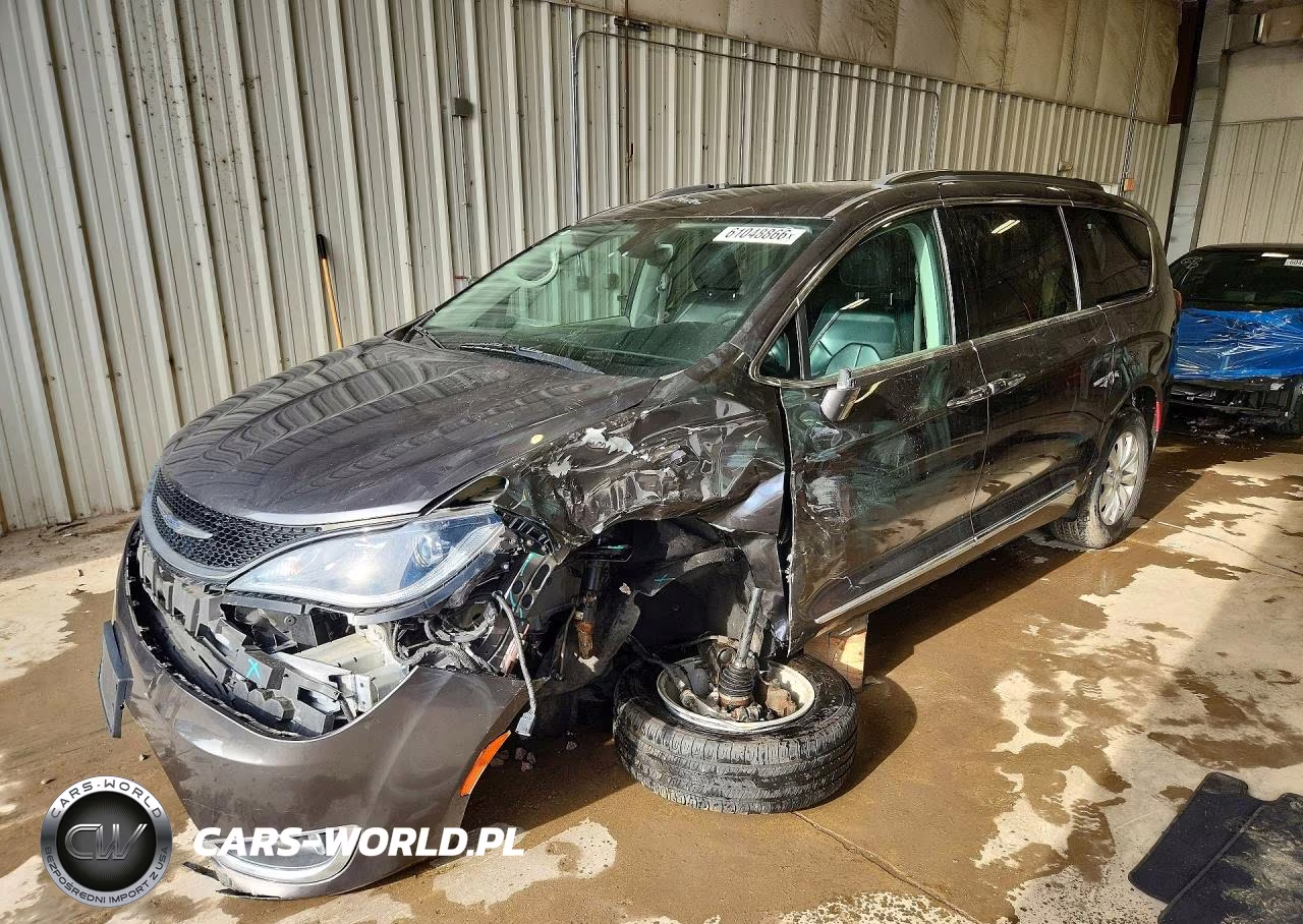 2017 Chrysler Pacifica Touring L – zdjęcie 1 z 14