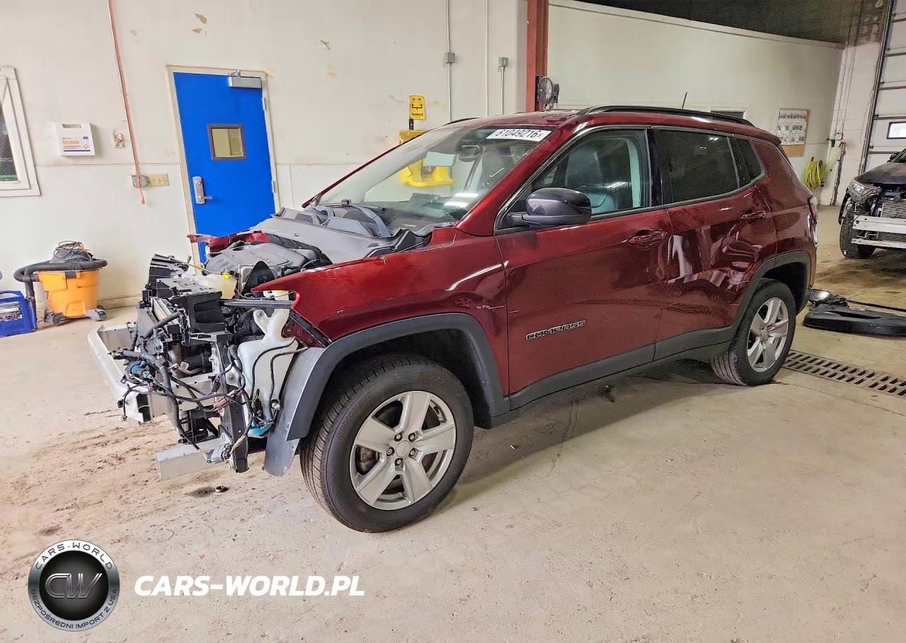 2022 Jeep Compass Latitude – zdjęcie 1 z 13