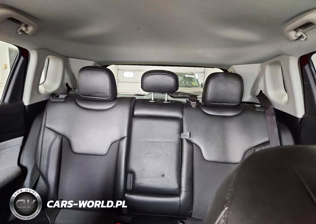 2022 Jeep Compass Latitude VIN:3C4NJDBB7NT124060 - 10