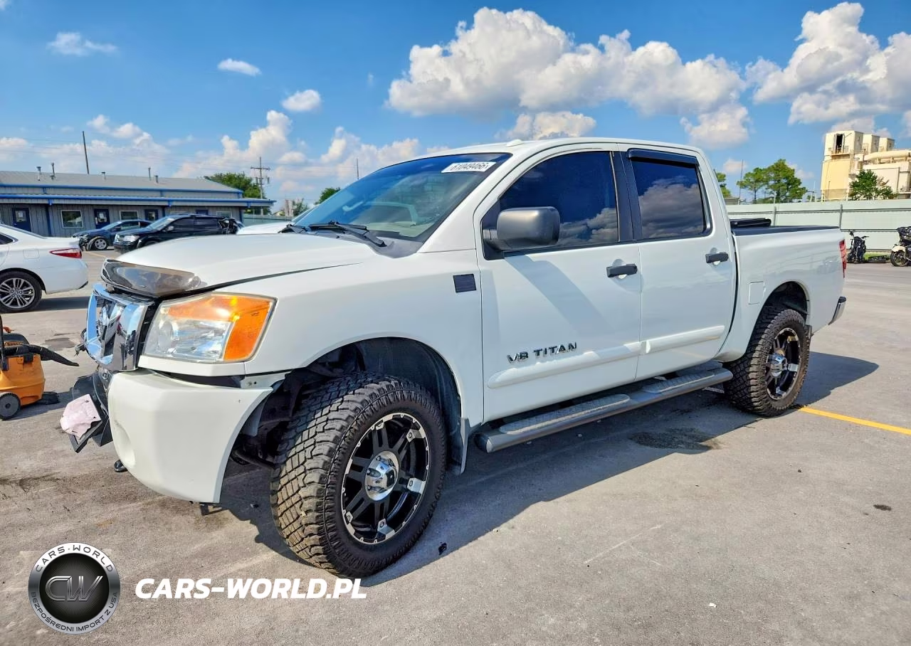 2014 Nissan Titan Sv