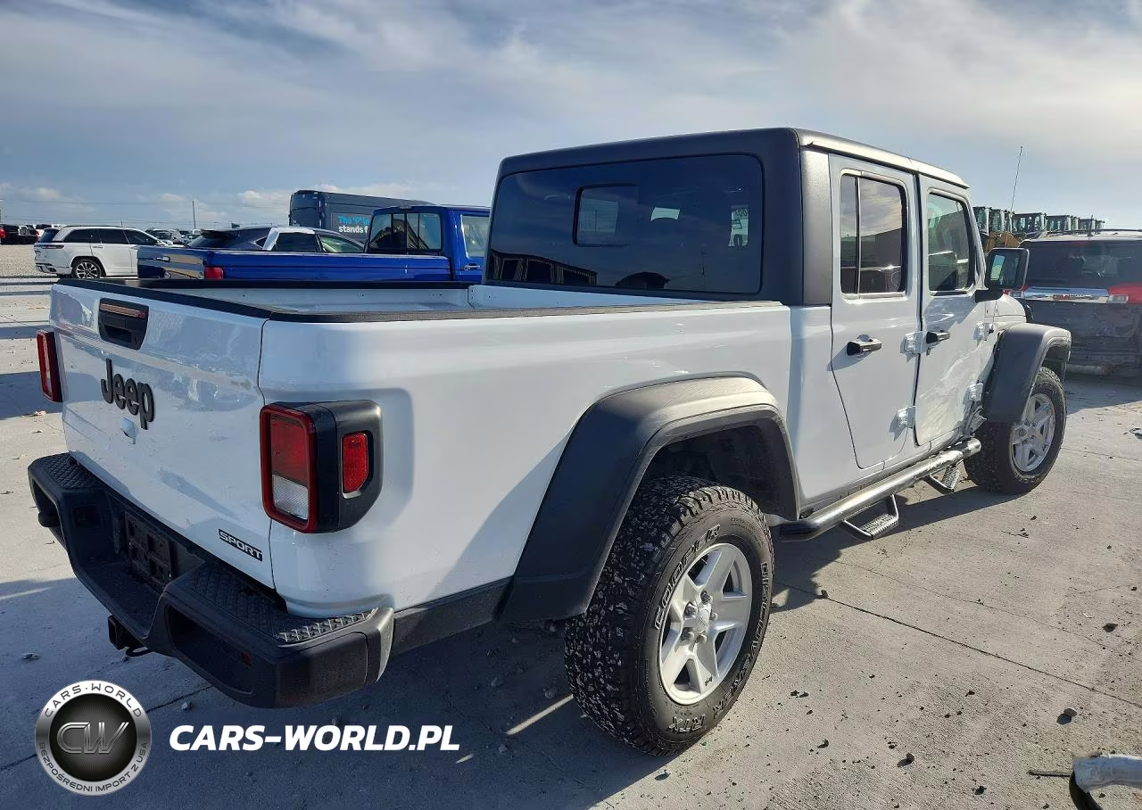 2020 Jeep Gladiator Sport VIN:1C6HJTAG6LL129254 - 3