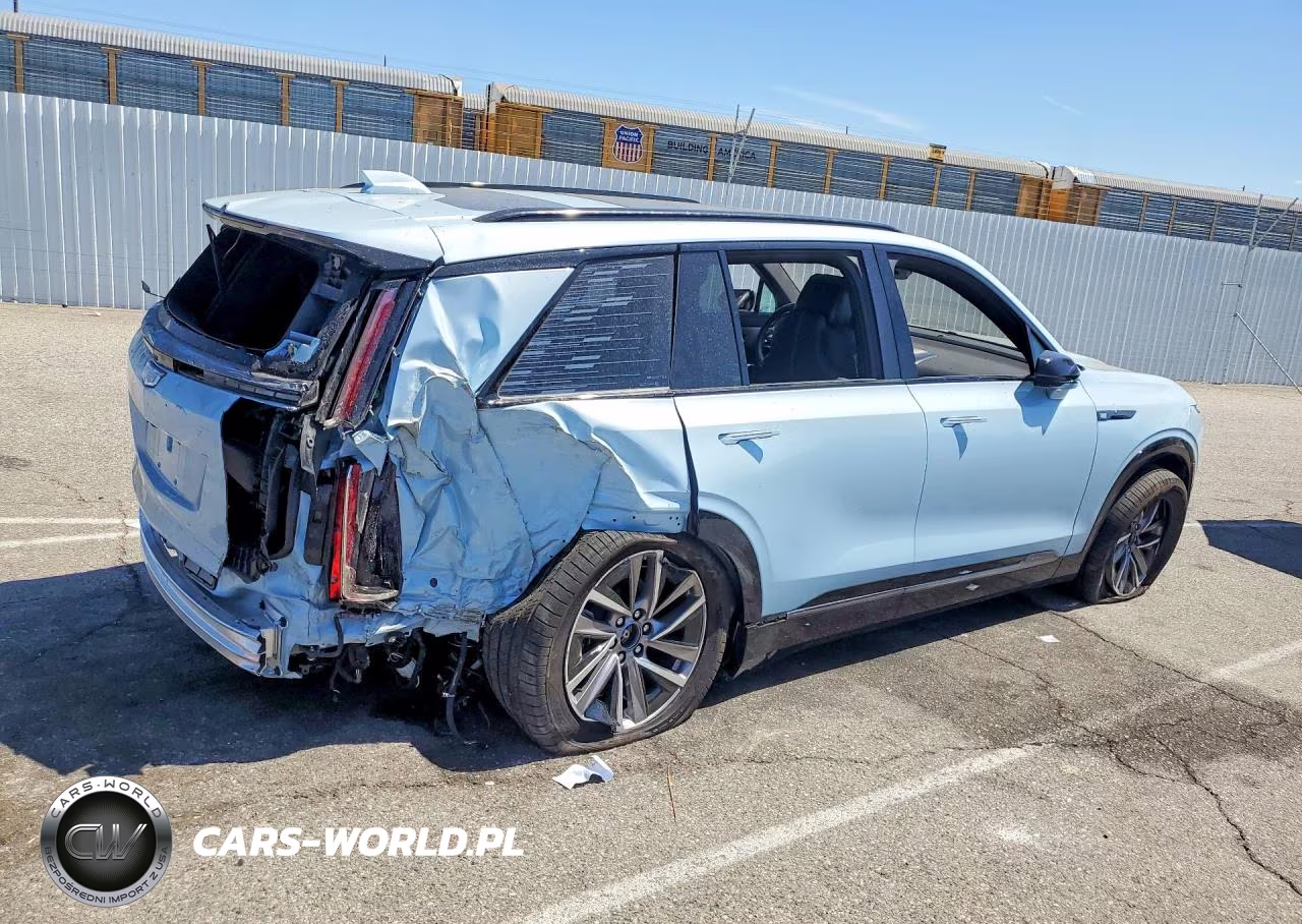 2026 Cadillac Vistiq Sport VIN:1GYC3NML2TZ712736 - 3