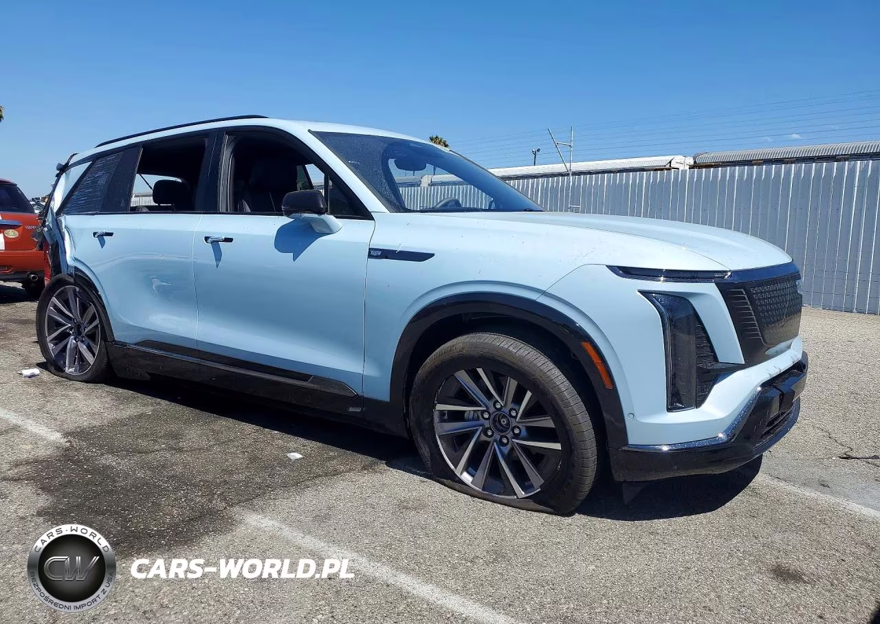 2026 Cadillac Vistiq Sport VIN:1GYC3NML2TZ712736 - 4