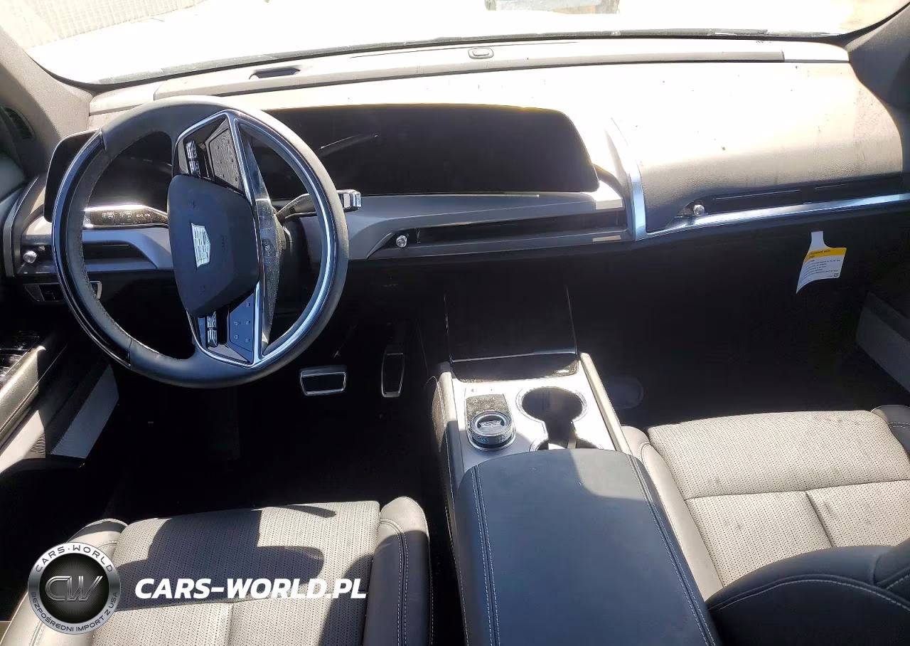 2026 Cadillac Vistiq Sport VIN:1GYC3NML2TZ712736 - 8