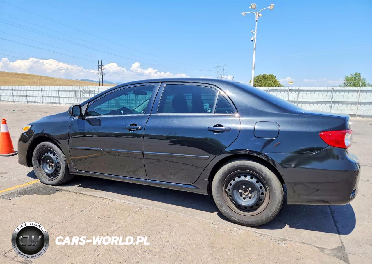 2013 Toyota Corolla Le VIN:2T1BU4EE0DC091632 - 2