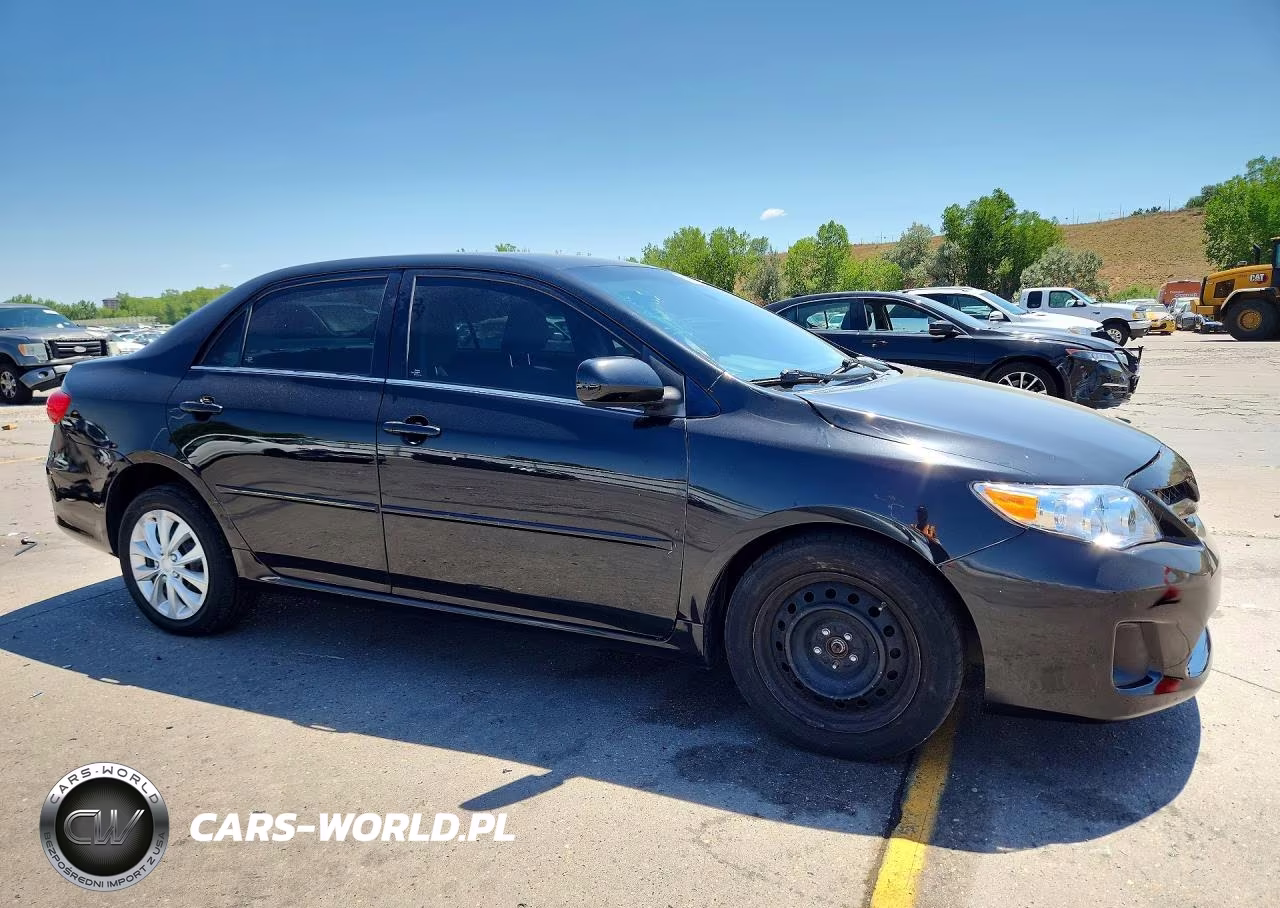 2013 Toyota Corolla Le VIN:2T1BU4EE0DC091632 - 4