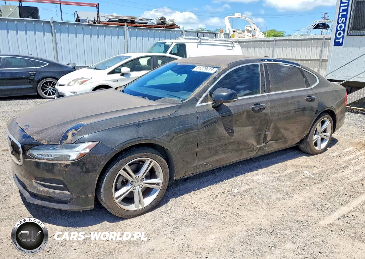2019 Volvo S90 T5 Momentum