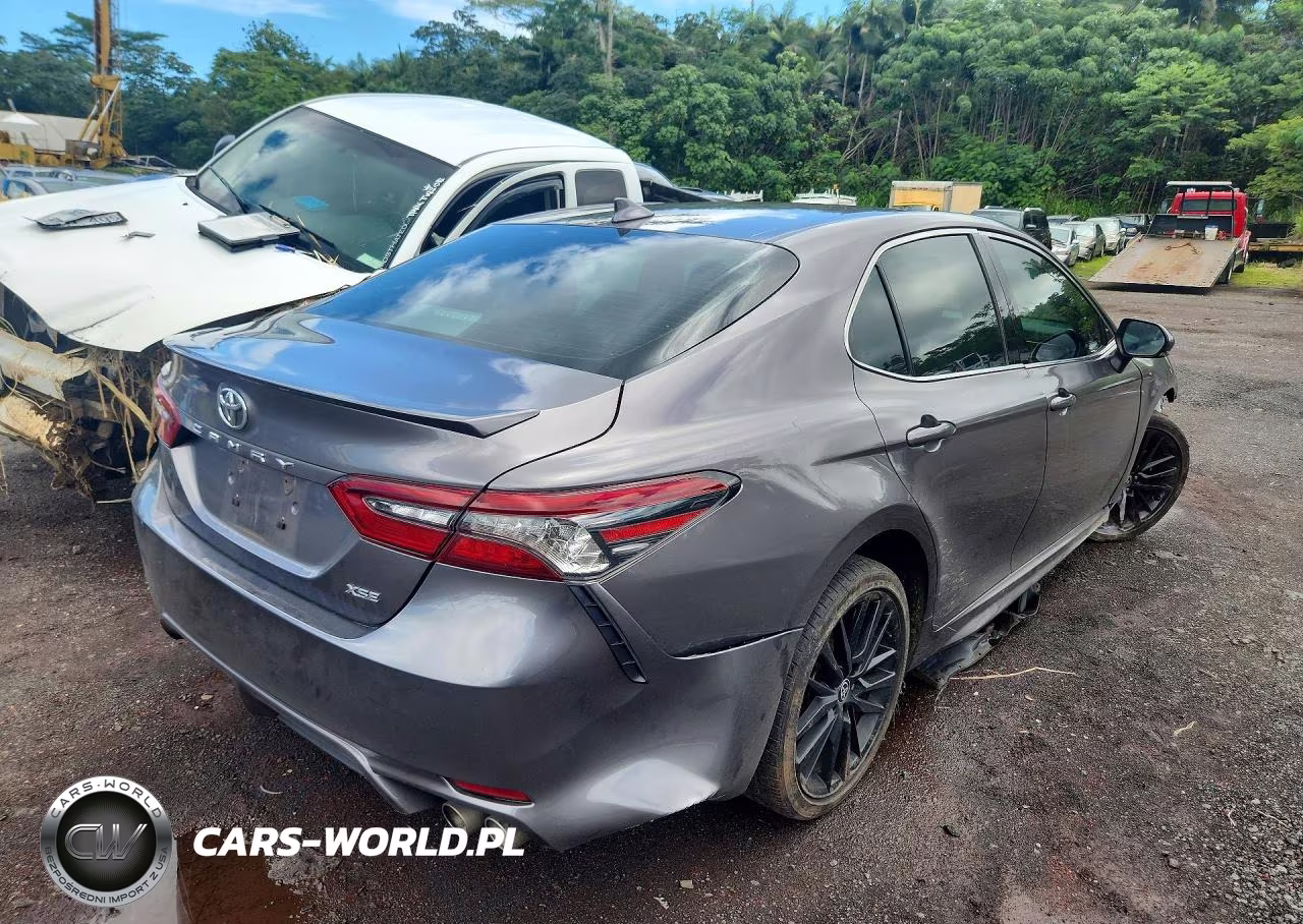 2022 Toyota Camry Xse VIN:4T1K61AK5NU051826 - 3