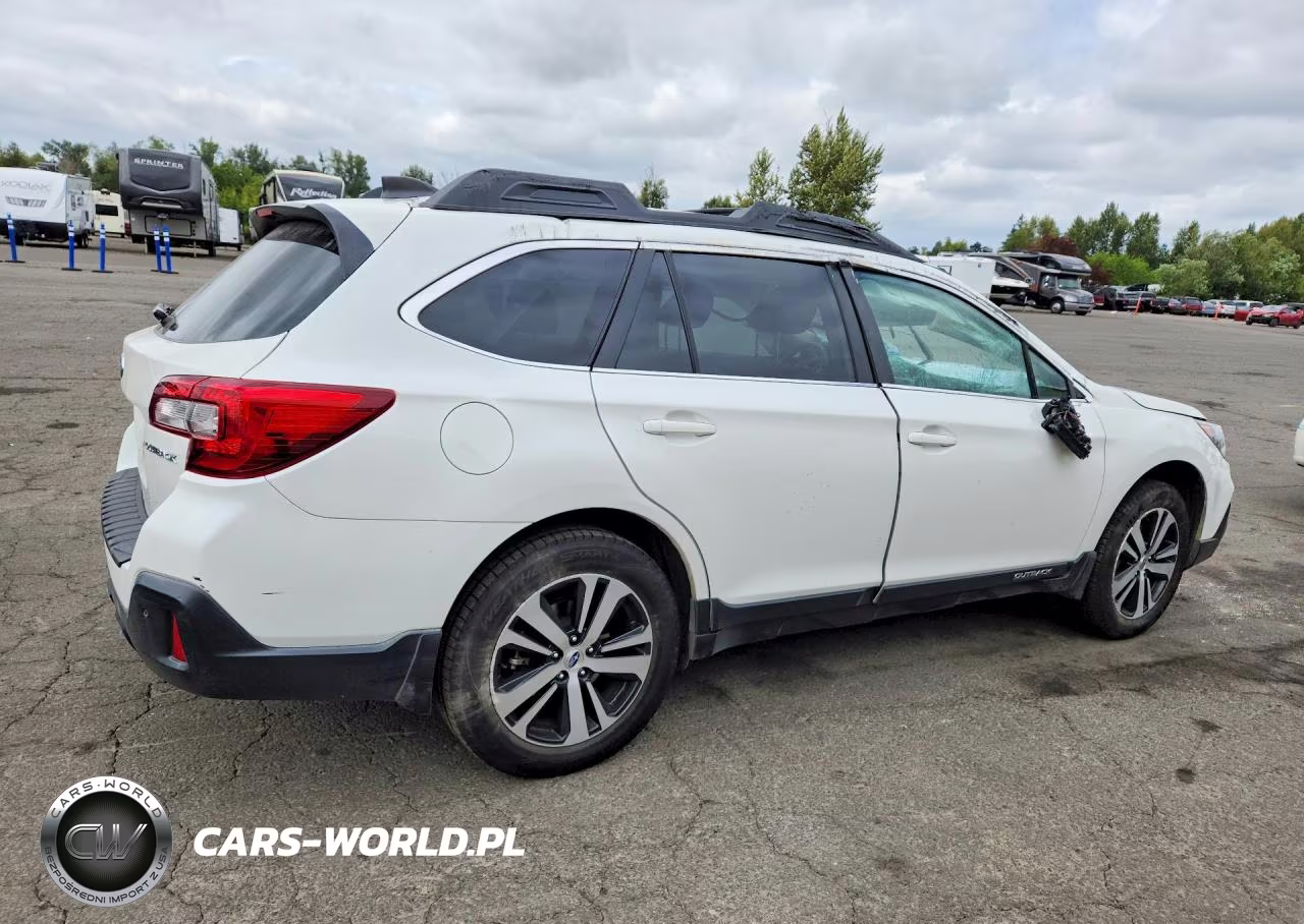 2018 Subaru Outback 2.5I Limited VIN:4S4BSANC8J3349947 - 3