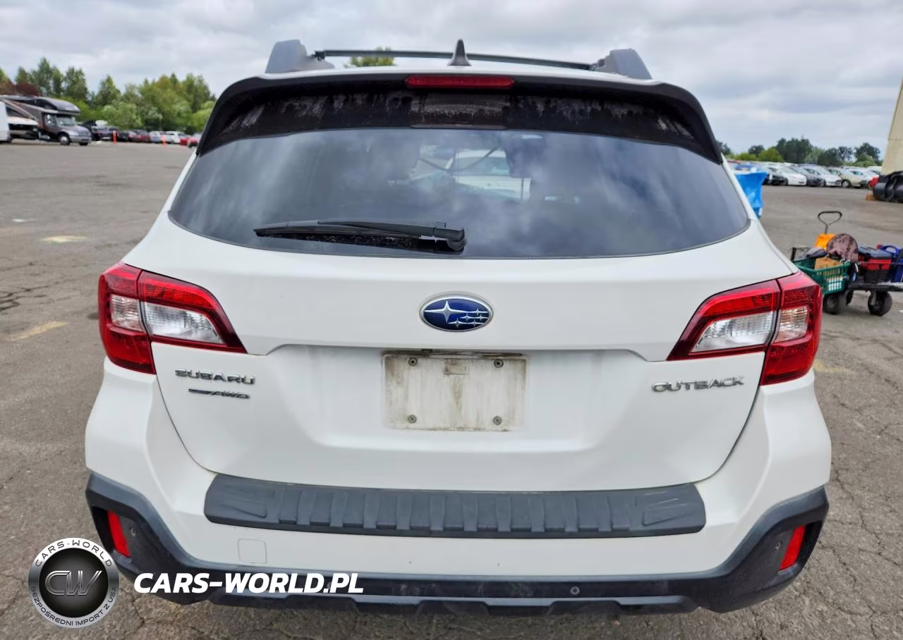 2018 Subaru Outback 2.5I Limited VIN:4S4BSANC8J3349947 - 6