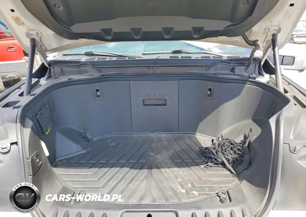2023 Ford F150 Lightning Pro VIN:1FT6W1EV2PWG26420 - 11