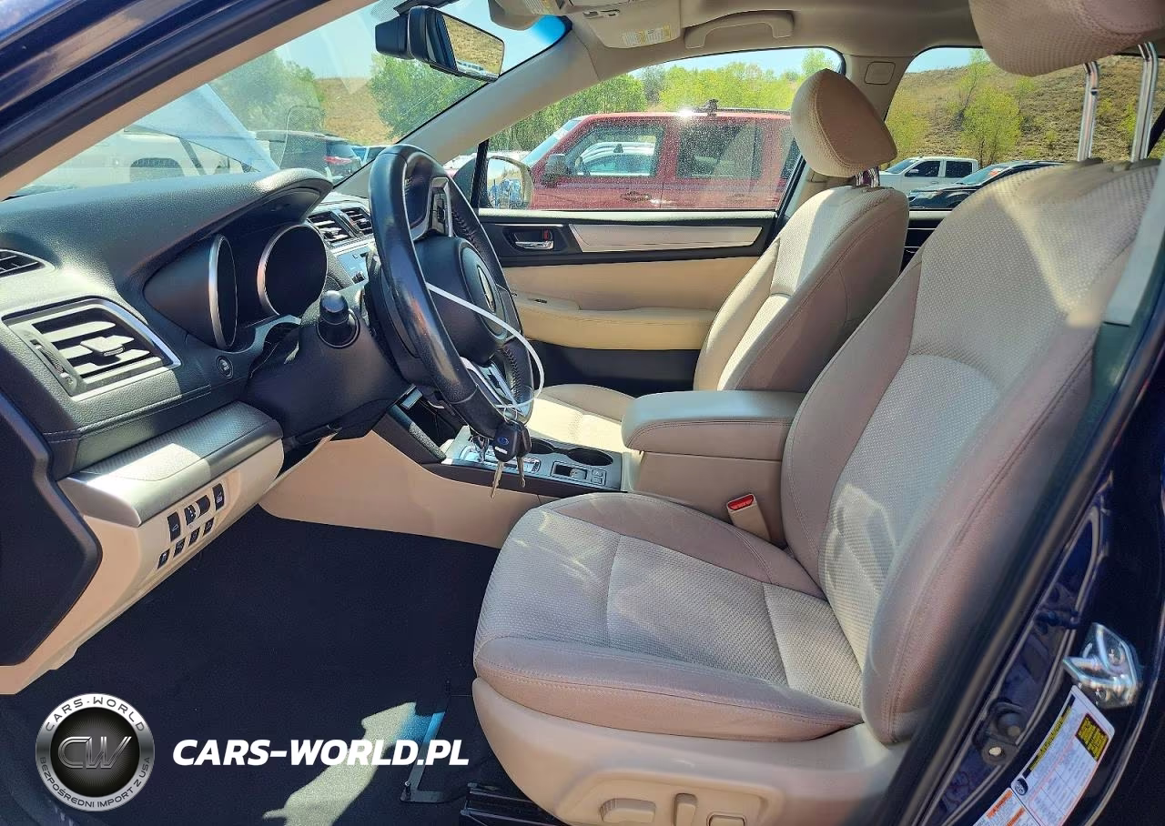 2018 Subaru Outback 2.5I Premium VIN:4S4BSAHC5J3248635 - 7