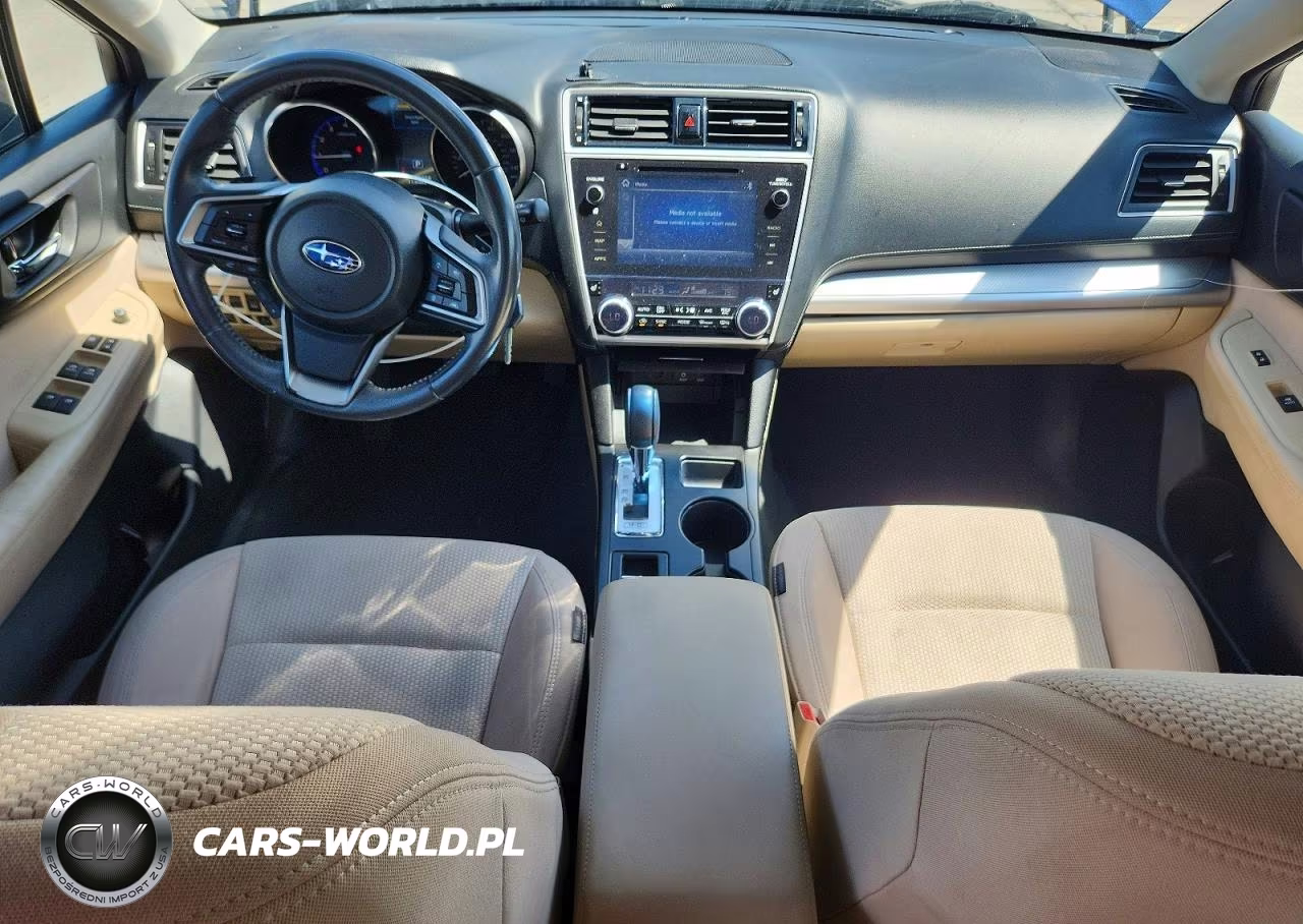 2018 Subaru Outback 2.5I Premium VIN:4S4BSAHC5J3248635 - 8