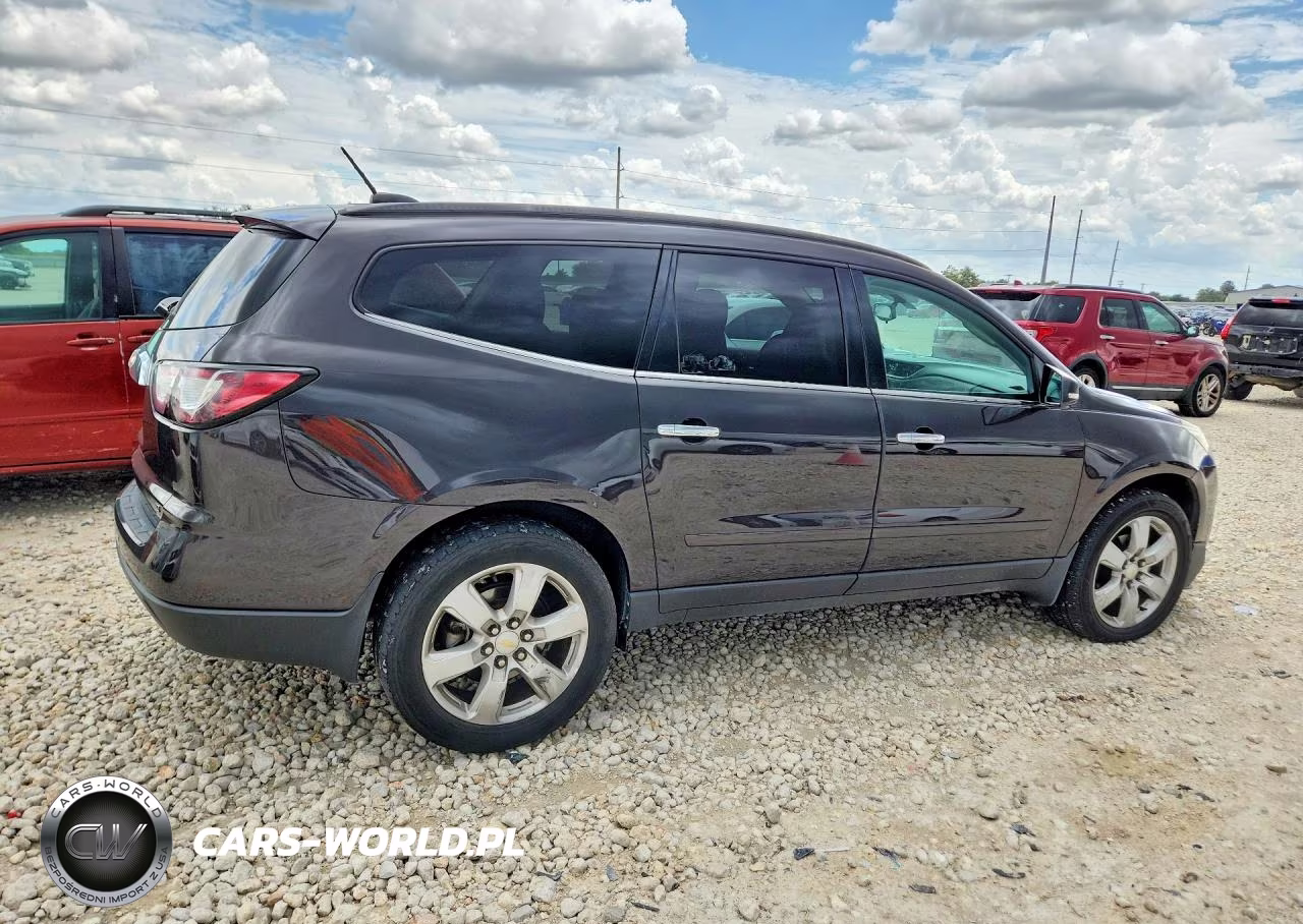 2017 Chevrolet Traverse Lt VIN:1GNKRGKD7HJ324583 - 3
