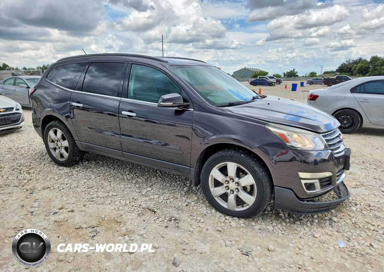 2017 Chevrolet Traverse Lt VIN:1GNKRGKD7HJ324583 - 4