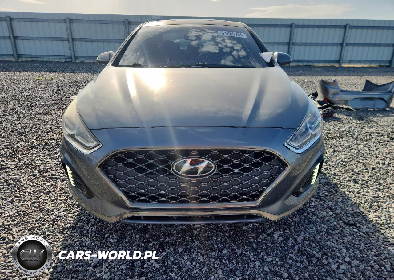 2018 Hyundai Sonata Sport+ VIN:5NPE34AF0JH707756 - 5
