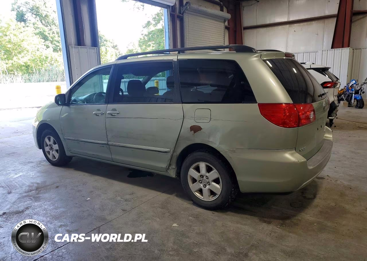 2009 Toyota Sienna Le 7-Passenger VIN:5TDZK23C89S268047 - 2