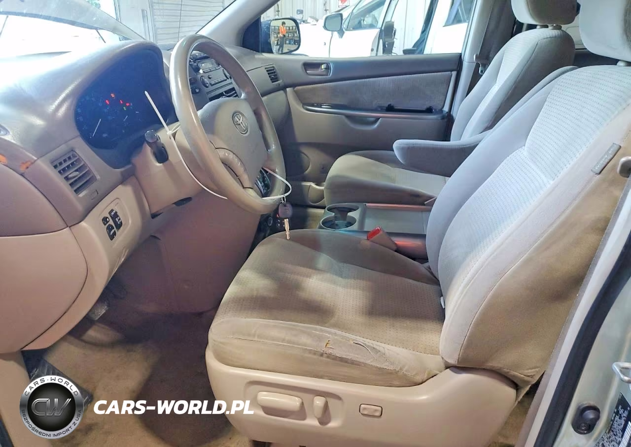 2009 Toyota Sienna Le 7-Passenger VIN:5TDZK23C89S268047 - 7