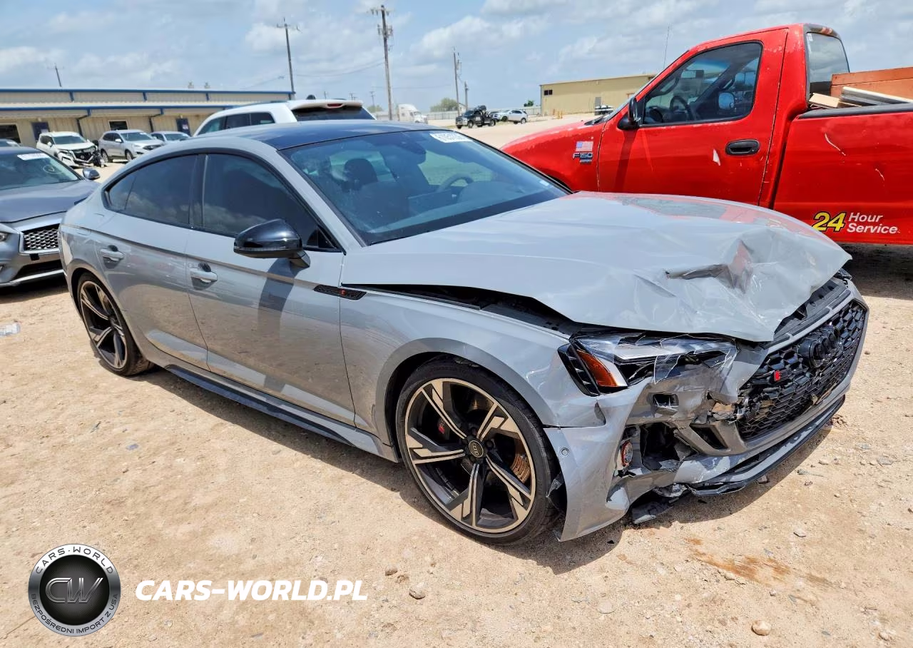 2024 Audi Rs5 VIN:WUAAWCF51RA901122 - 4