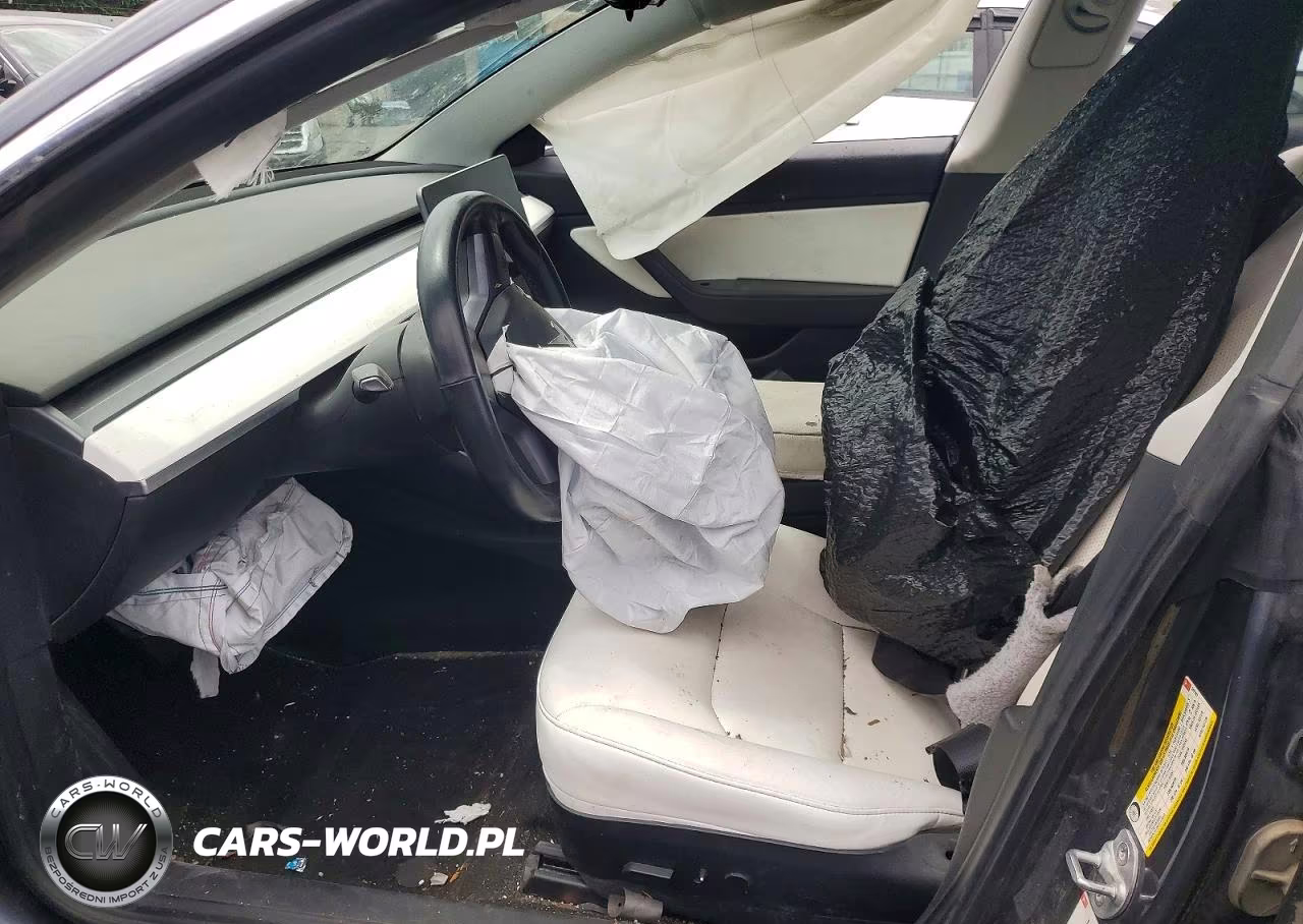2018 Tesla Model 3 VIN:5YJ3E1EB9JF147287 - 7