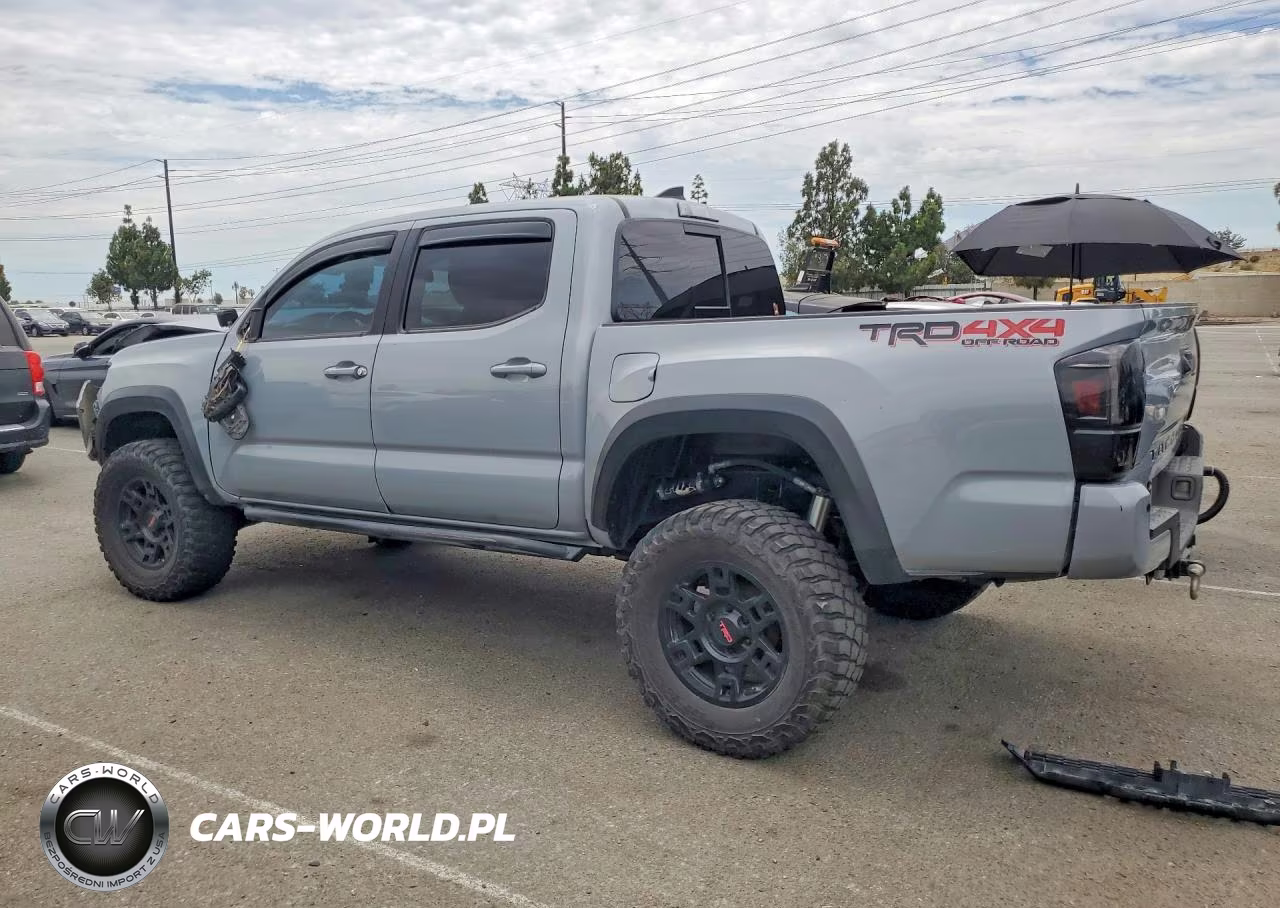 2018 Toyota Tacoma Trd Off-Road VIN:3TMCZ5AN7JM161552 - 2