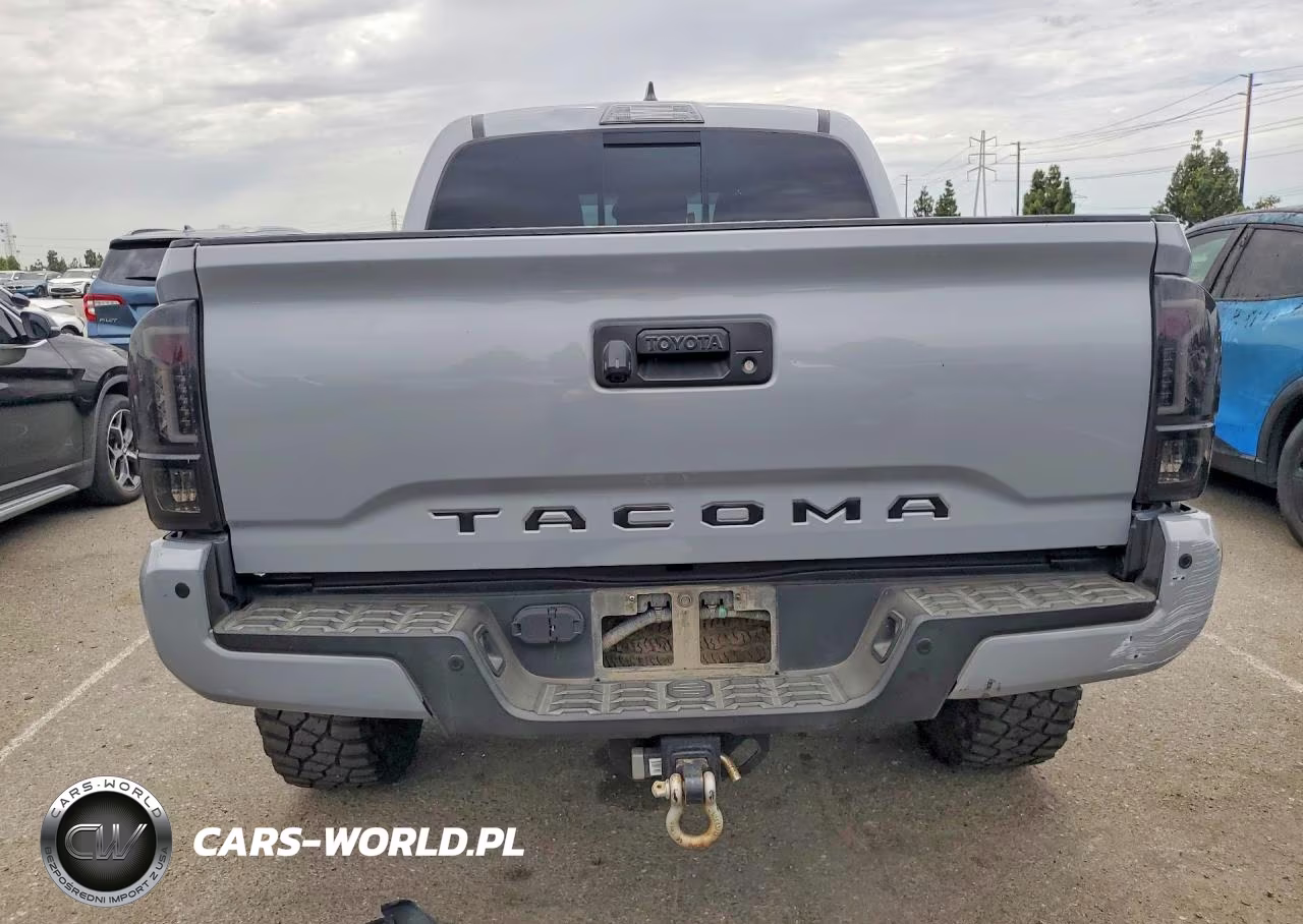 2018 Toyota Tacoma Trd Off-Road VIN:3TMCZ5AN7JM161552 - 6