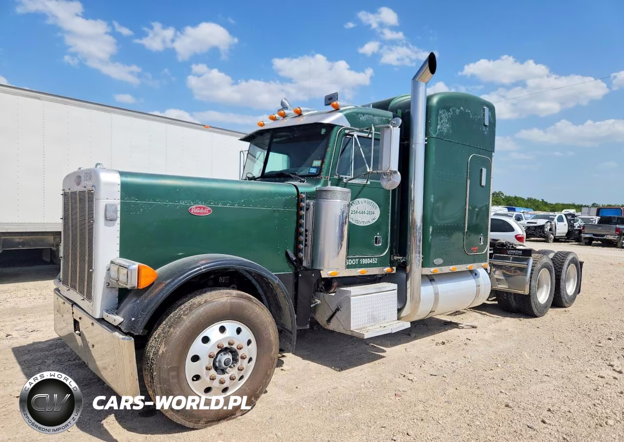 2002 Peterbilt 379 Semi Truck
