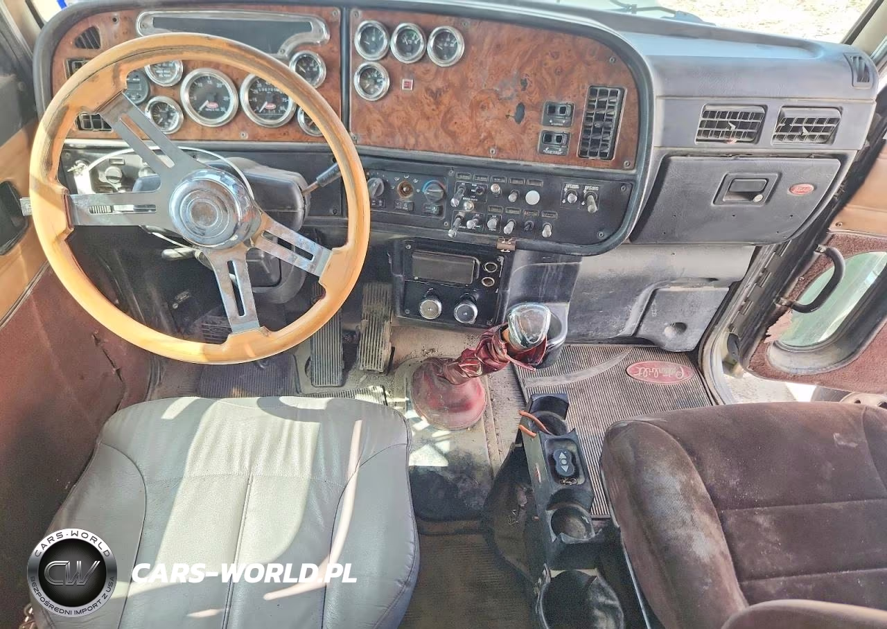 2002 Peterbilt 379 Semi Truck VIN:1XP5DB9XX2D574170 - 8