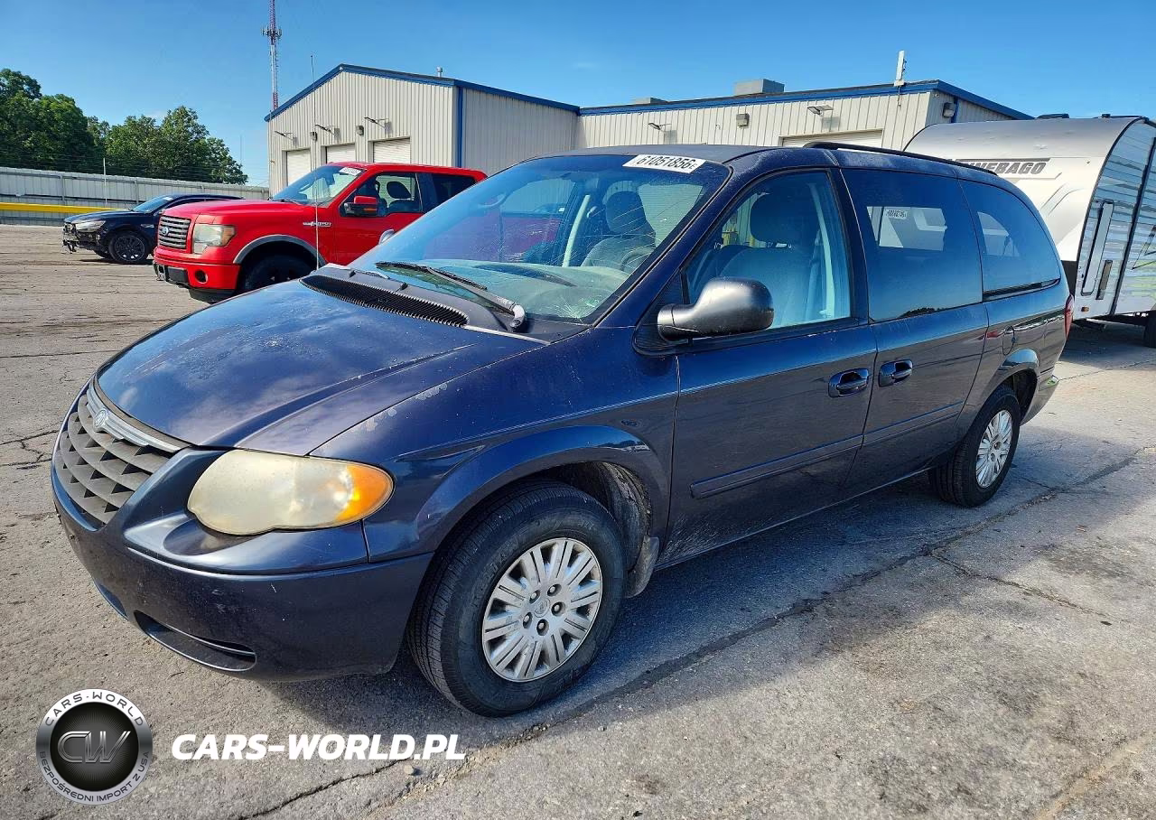 2007 Chrysler Town & Country Lx