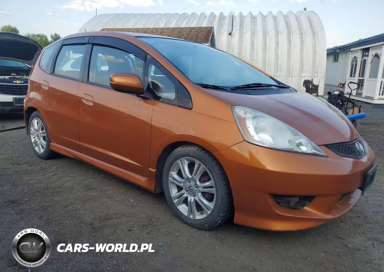 2009 Honda Fit Sport VIN:JHMGE88469S036359 - 4