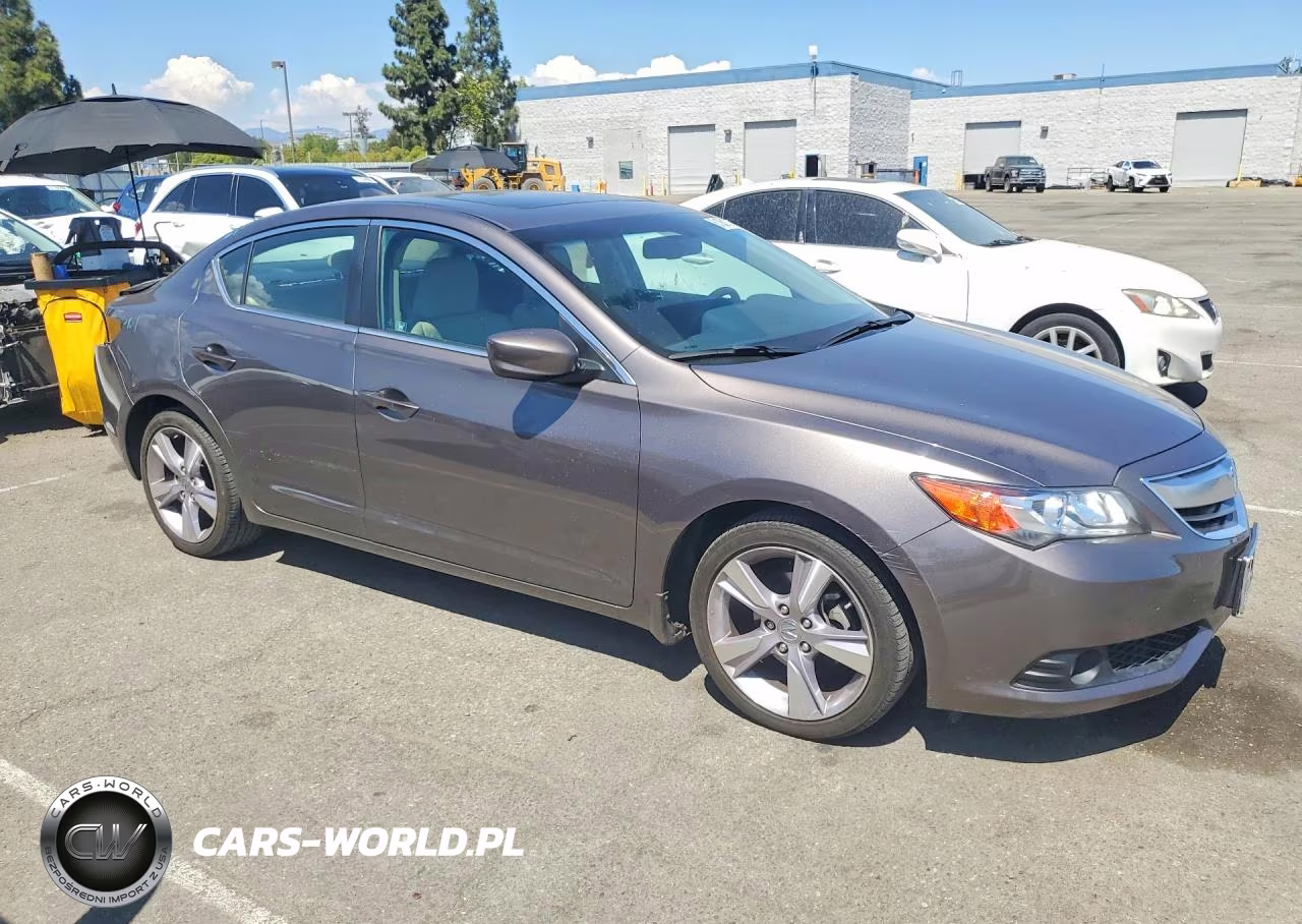 2013 Acura Ilx 20 Tech VIN:19VDE1F79DE002462 - 4