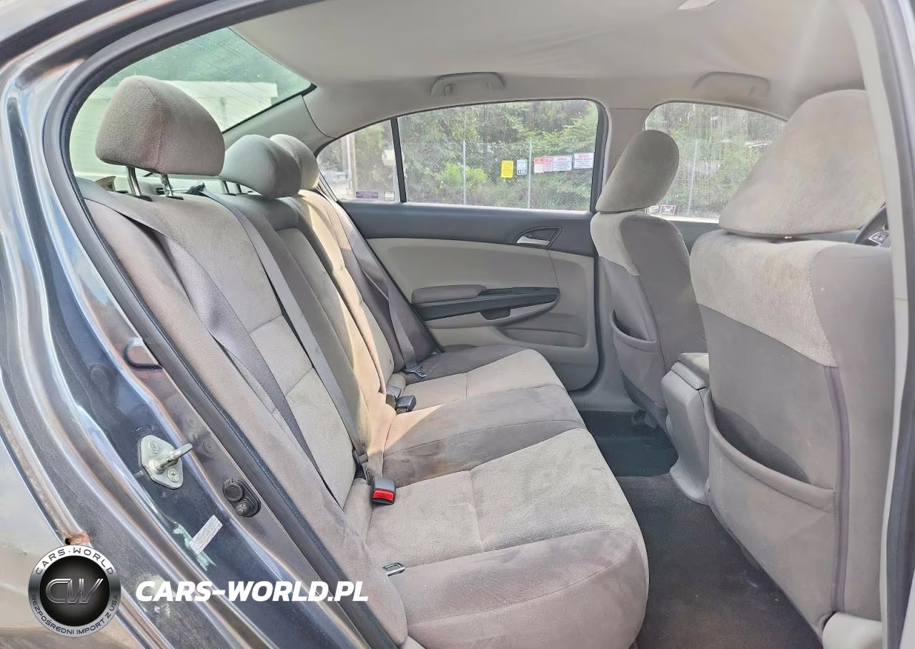 2010 Honda Accord VIN:1HGCP2F4XAA102921 - 10