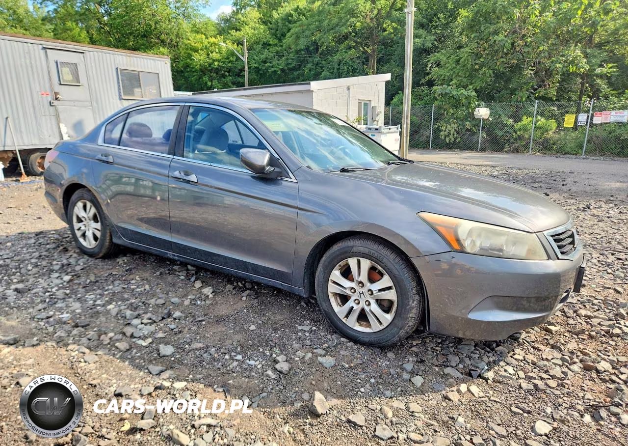 2010 Honda Accord VIN:1HGCP2F4XAA102921 - 4