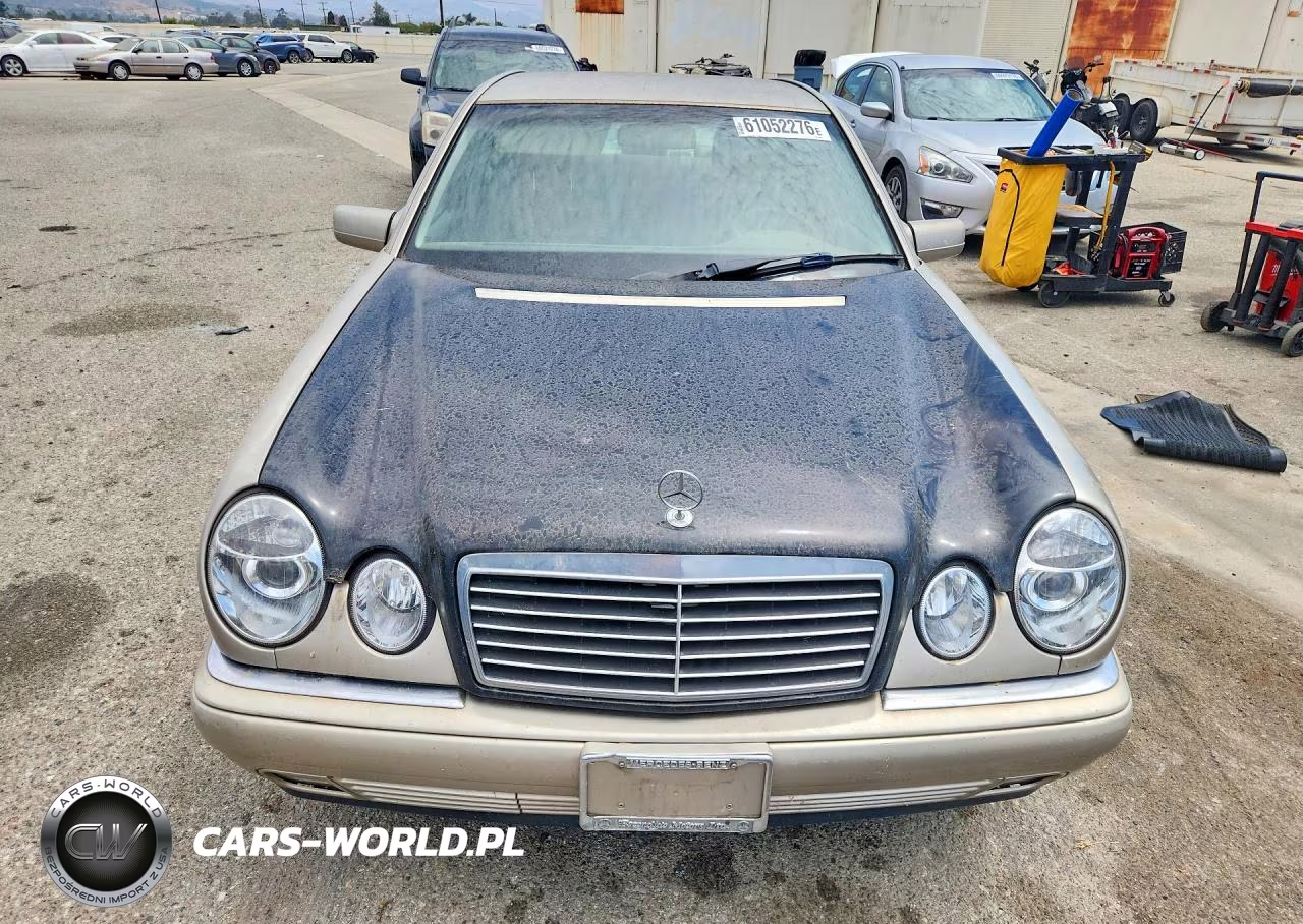 1999 Mercedes-Benz E 320 VIN:WDBJF65H3XA900947 - 5