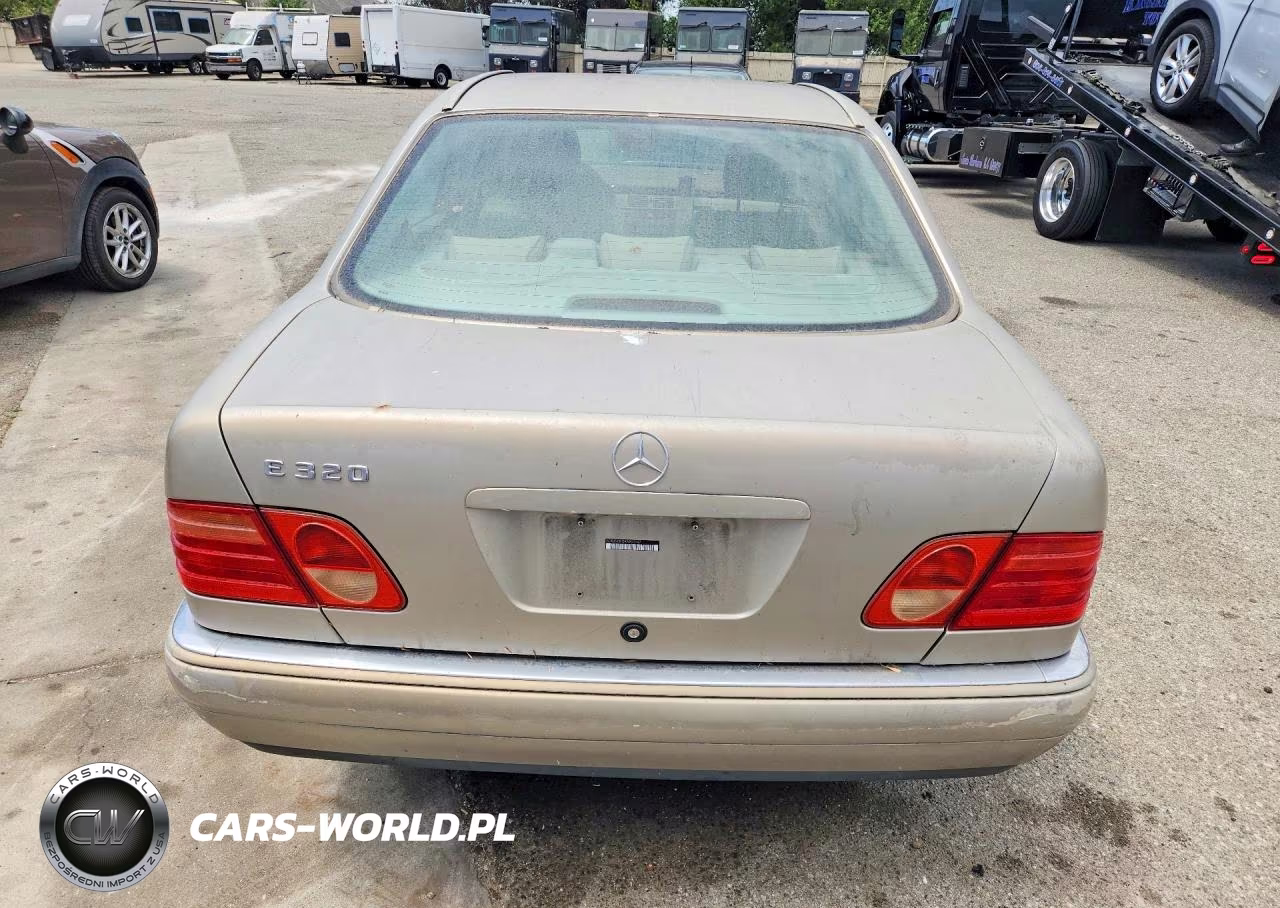1999 Mercedes-Benz E 320 VIN:WDBJF65H3XA900947 - 6