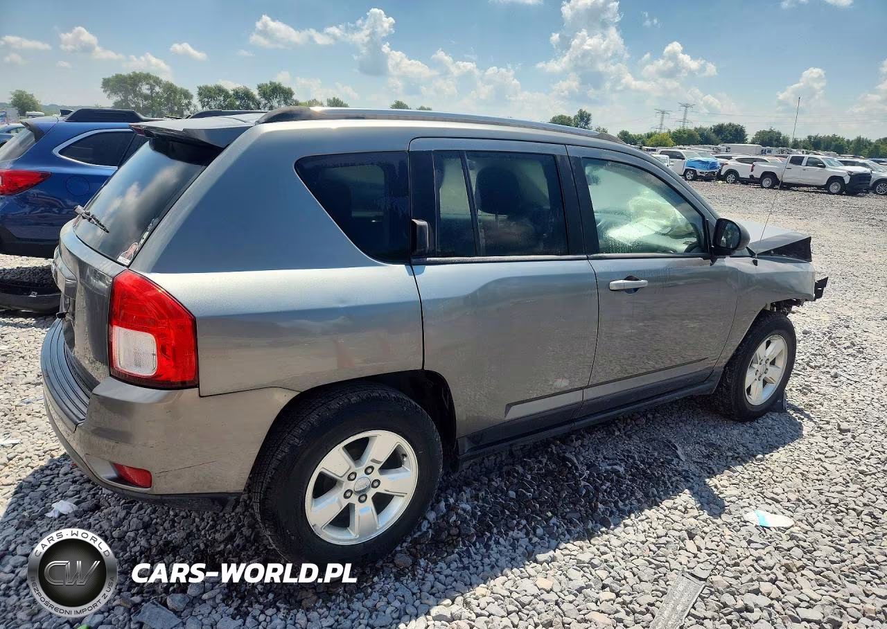 2013 Jeep Compass Sport VIN:1C4NJCBA4DD265187 - 3