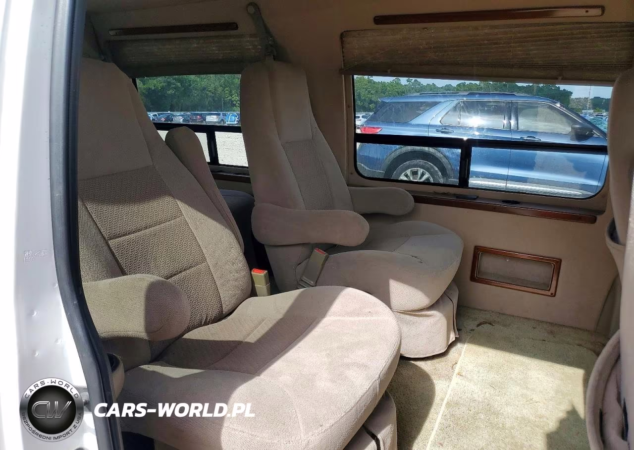 2005 Ford Econoline E150 Van VIN:1FDRE14WX5HA19334 - 11