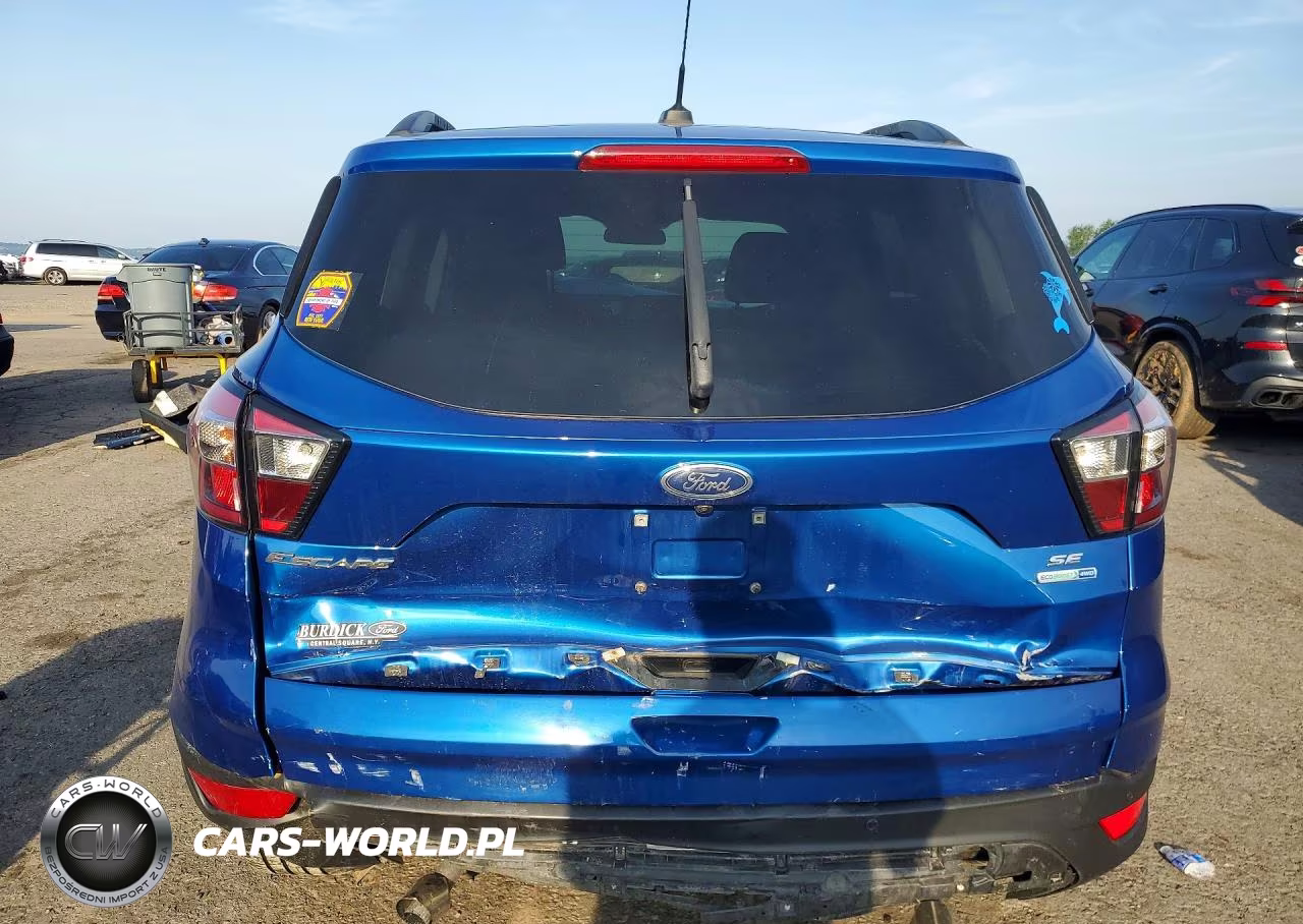 2017 Ford Escape Se VIN:1FMCU9GD9HUB55712 - 6