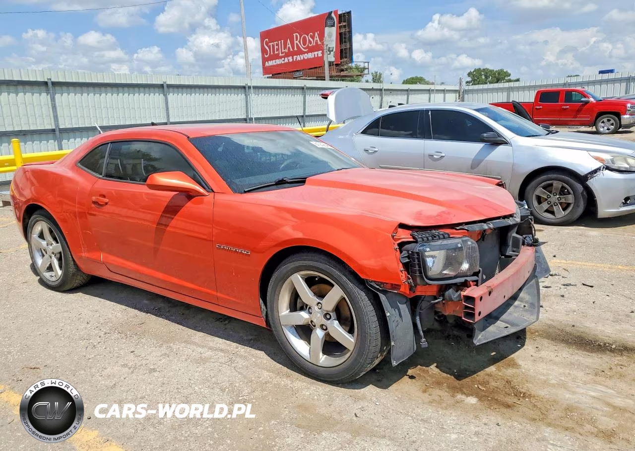 2012 Chevrolet Camaro VIN:2G1FB1E3XC9208743 - 4