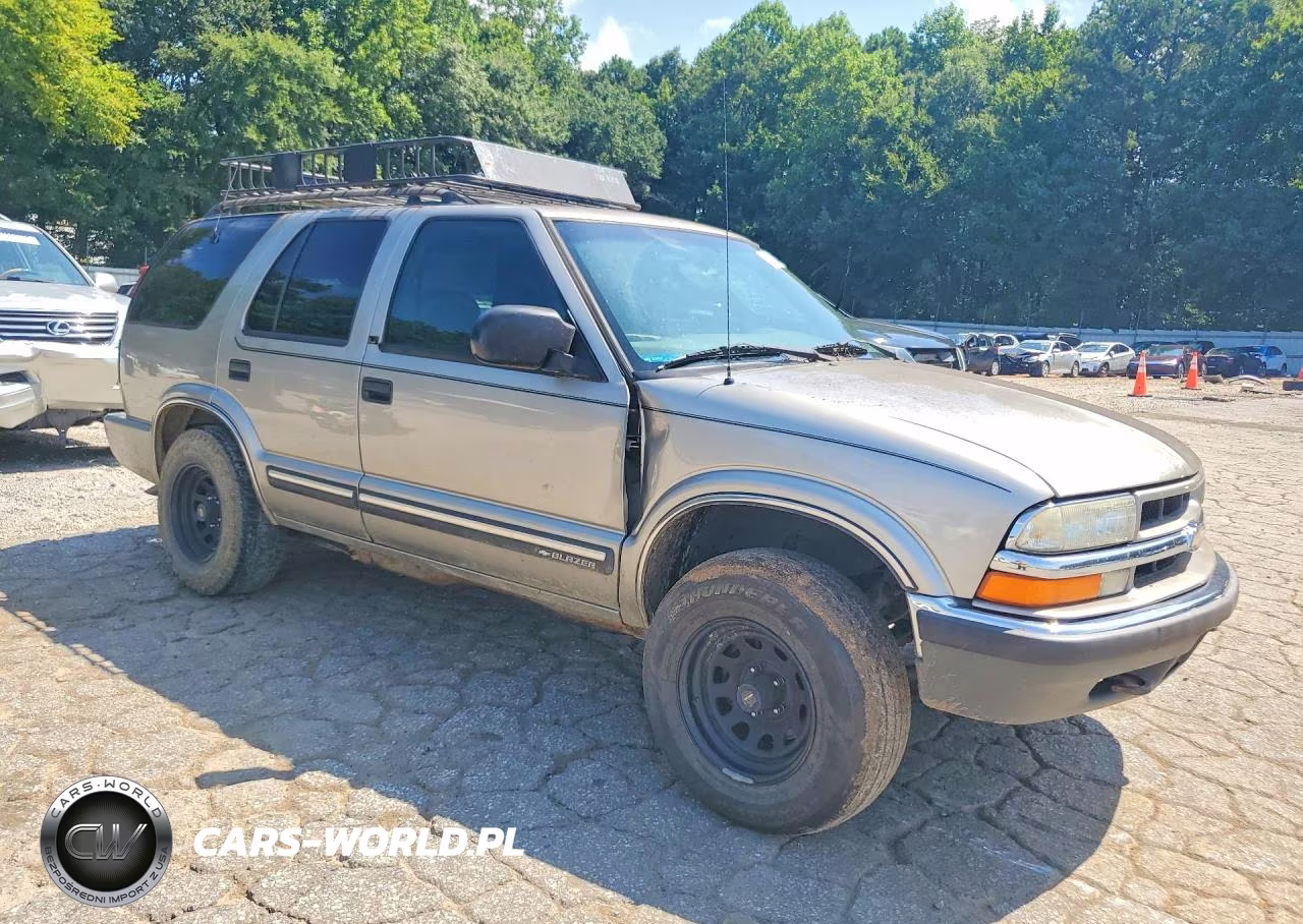 2001 Chevrolet Blazer VIN:1GNDT13W21K238461 - 4