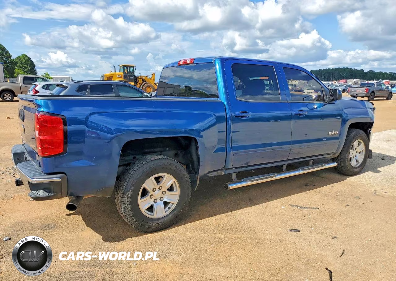 2018 Chevrolet Silverado C1500 Lt VIN:3GCPCREH6JG131424 - 3