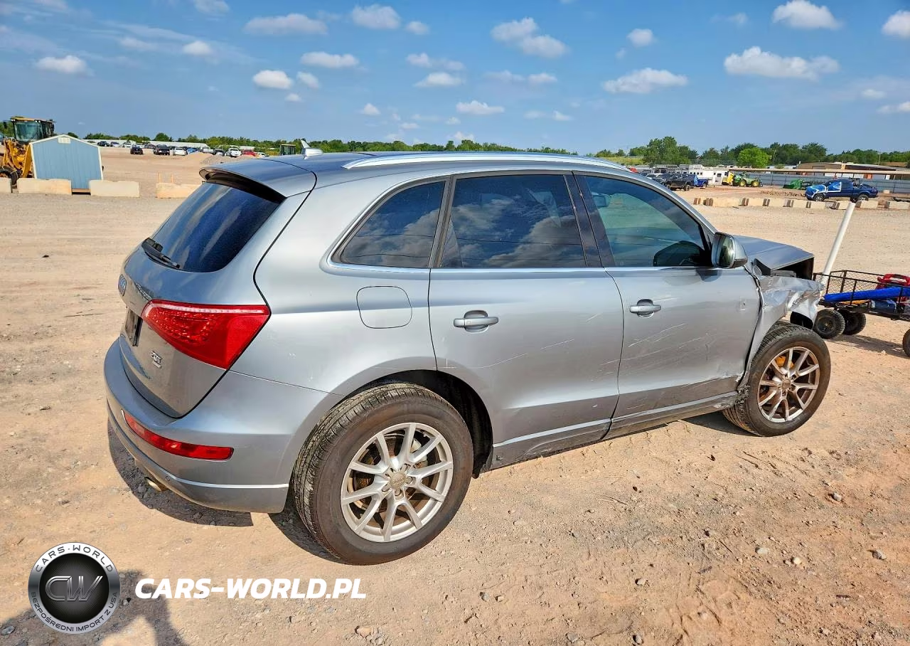 2011 Audi Q5 Premium Plus VIN:WA1LFAFPXBA043371 - 3