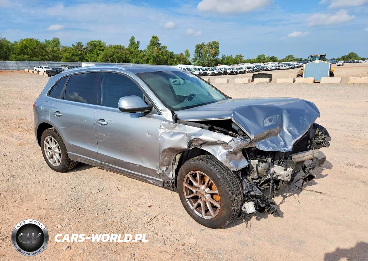 2011 Audi Q5 Premium Plus VIN:WA1LFAFPXBA043371 - 4