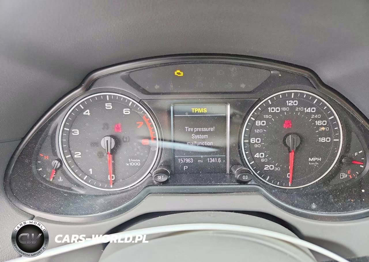 2011 Audi Q5 Premium Plus VIN:WA1LFAFPXBA043371 - 9