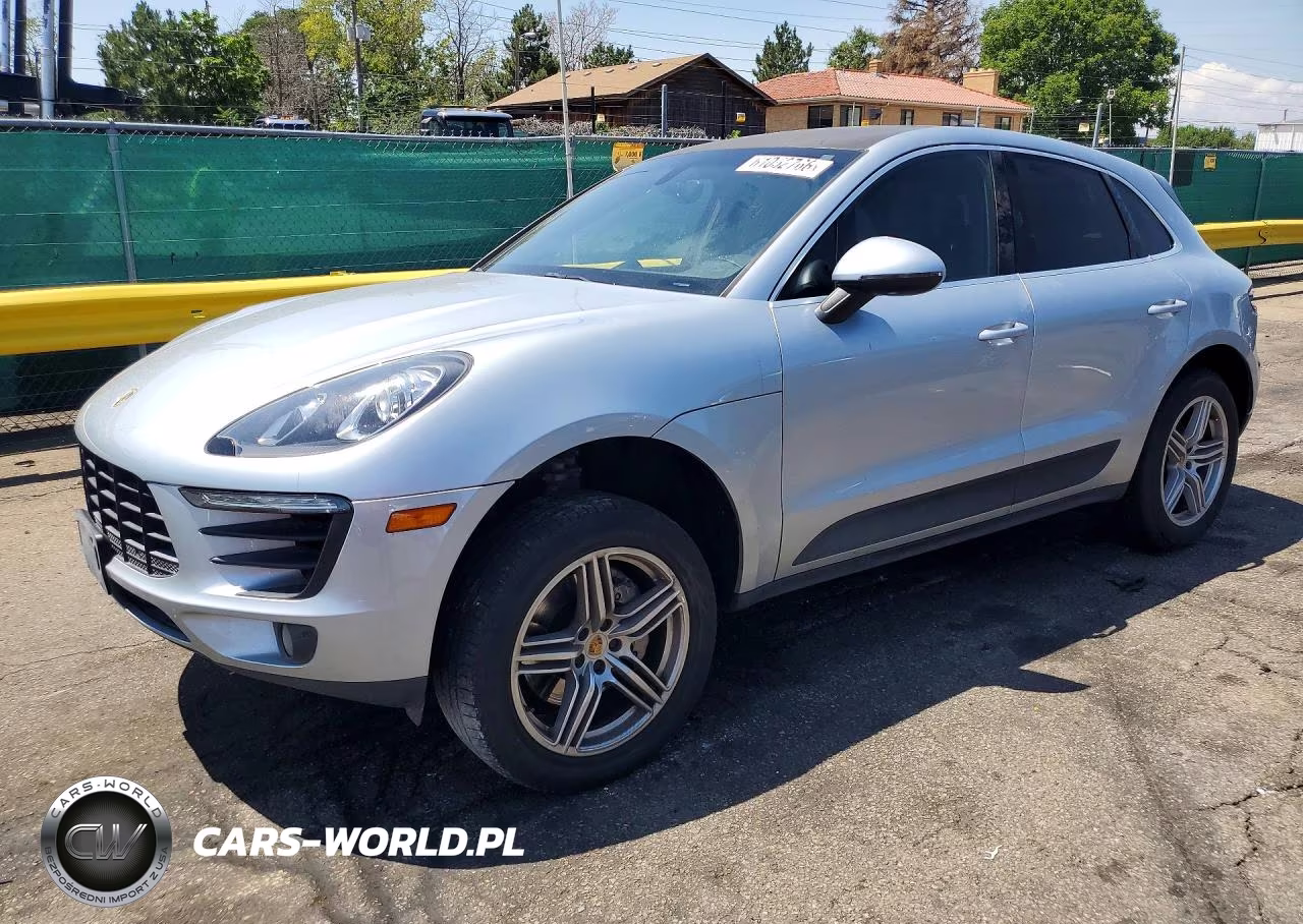 2015 Porsche Macan S