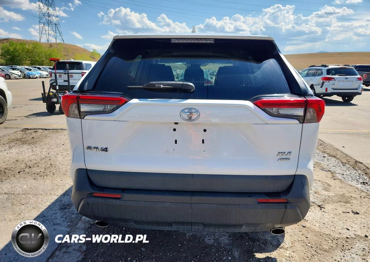 2021 Toyota Rav4 Xle VIN:2T3P1RFV3MC143059 - 6