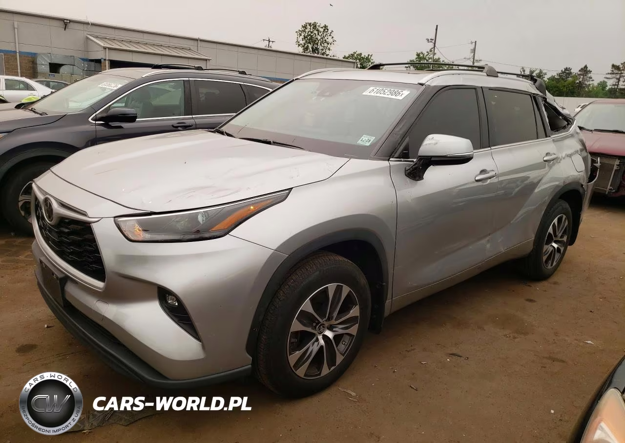 2023 Toyota Highlander Xle – zdjęcie 1 z 13